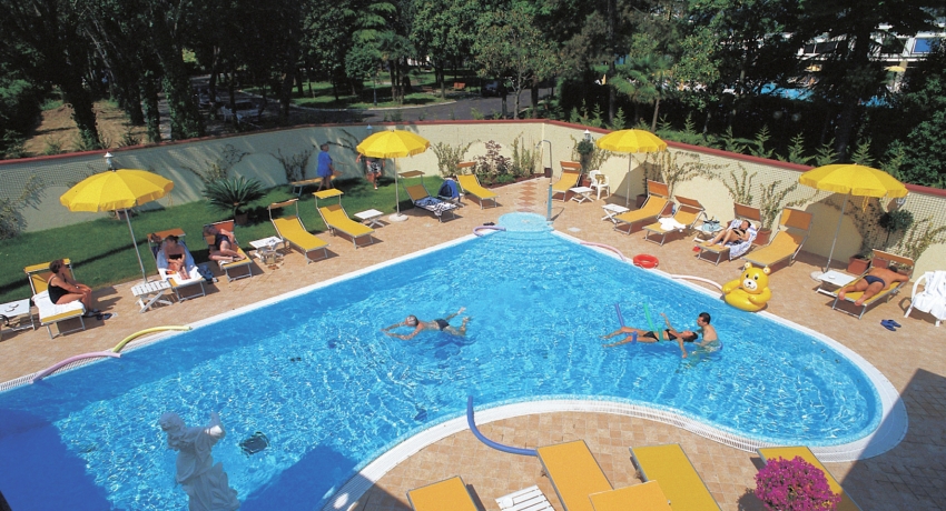 Roma Pool 2 - Hotel Roma